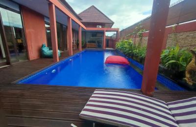 Modern Tropical Villa Near Sira Beach – A North Lombok Gem