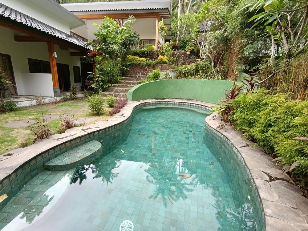 Villa In the Hill of Kerandangan Senggigi Lombok NTB